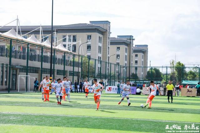 俱乐部杯-赵岩昊15分广厦胜四川 王云章14分